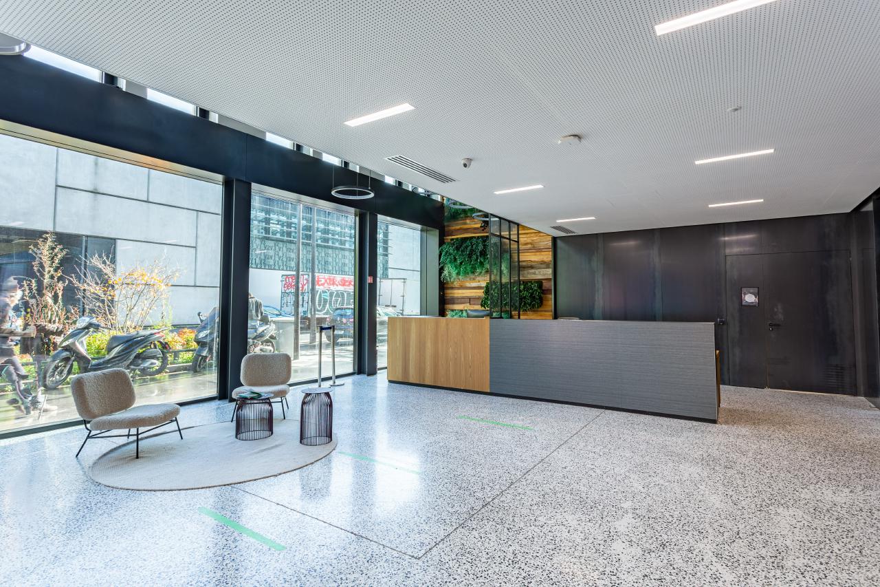 Bureau Paris 10885m² Location bureau Paris OLBUR2100321 3